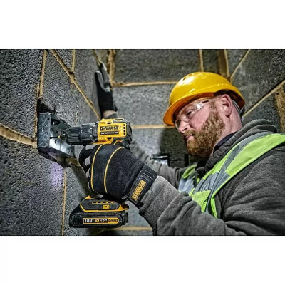 Aku vrtačka/šroubovák DEWALT XR 18V DCD708N-XJ, 18 V, 65 Nm, BEZ BATERIE Aku vrtačka/šroubovák DEWALT XR 18V DCD708N-XJ, 18 V, 65 Nm, BEZ BATERIE