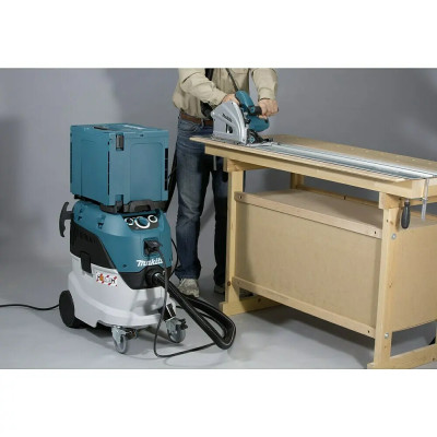 Elektrický vysavač na mokré a suché vysávání MAKITA VC4210M, 1 200 W, objem nádoby: 42 l, s vakem - A