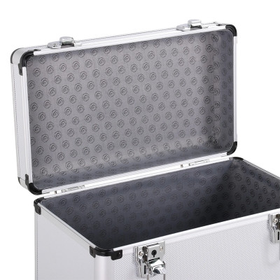 Přenosné uzamykatelné vinylové pouzdro 591094 silver, pro uložení 50 LP desek - A Přenosné uzamykatelné vinylové pouzdro 591094 silver, pro uložení 50 LP desek - A