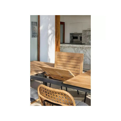 teak hnědý teak hnědý