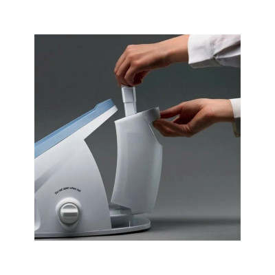 Parní žehlička ELECTROLUX E7ST1-4DB, modro/bílá - B