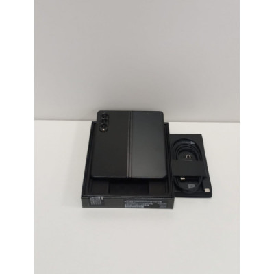 Chytrý telefon SAMSUNG Galaxy Z Fold3 (SM-F926BZKDEUB) Chytrý telefon SAMSUNG Galaxy Z Fold3 (SM-F926BZKDEUB)