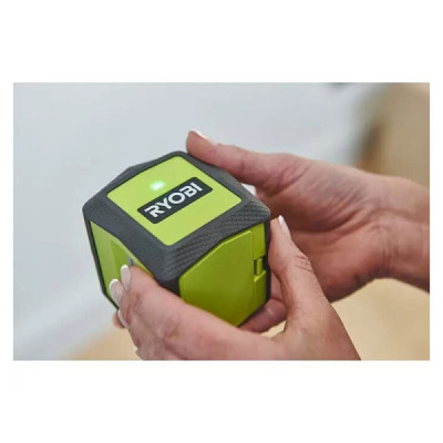 Křížový laser RYOBI RBCLLG2 se stupnicí Křížový laser RYOBI RBCLLG2 se stupnicí